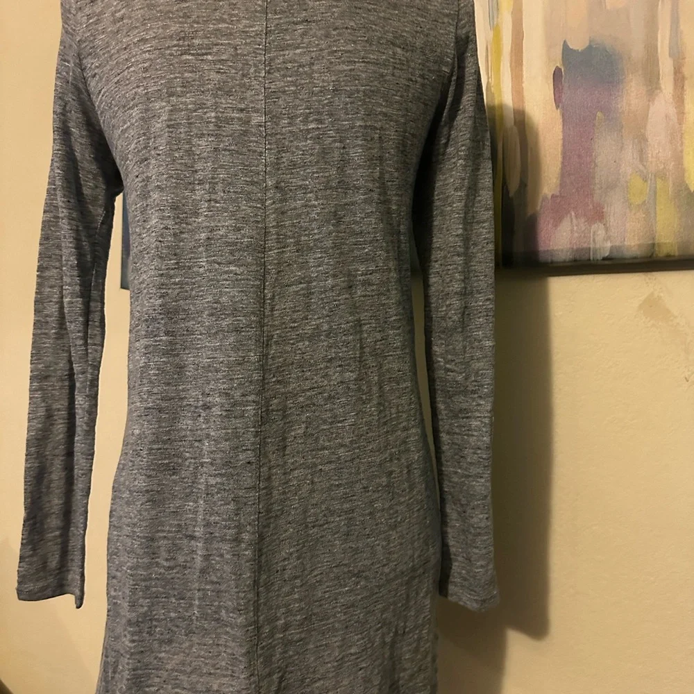 EUC Tahari XS cardigan dark grey with two front pockets - Picture 3 of 5